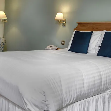 Western Bentley Hotel, Leisure Club &