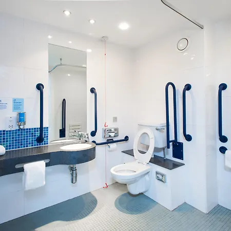 Hotel Express Centre By Ihg Lincoln