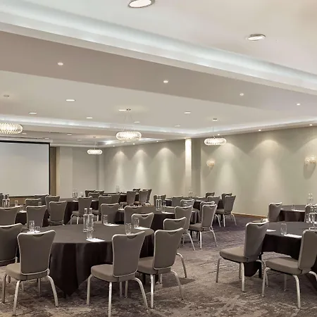 Doubletree By Hilton Hotel