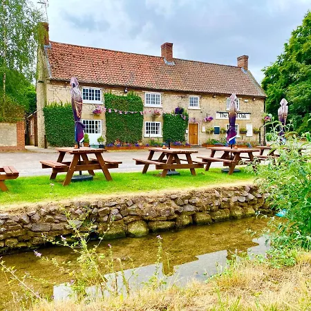 Red House - Peaceful - Views - Walks *