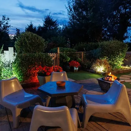 Retreat View With Private Hot Tub Holiday home