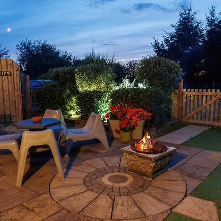 Retreat View With Private Hot Tub
