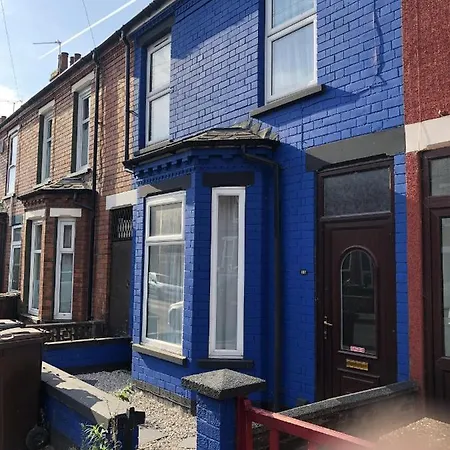 Blue House Lincoln