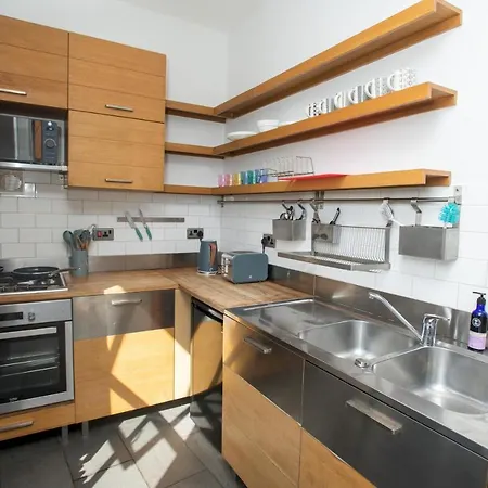 Pass The Keys Centrally Located I Pass The Keys Apartment