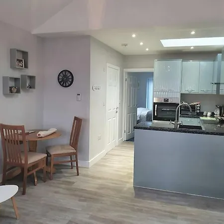 Priory Annex Guest Apartment