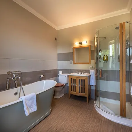Hotel Hall