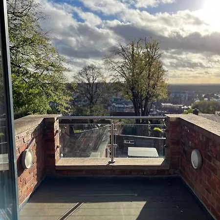 Stylish 3 Bed House With Castle Views Lincoln