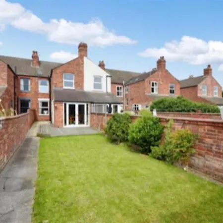 Holiday home Spacious Victorian Townhouse With Cathedral Views Lincoln