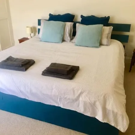 Holiday home Spacious Victorian Townhouse With Cathedral Views