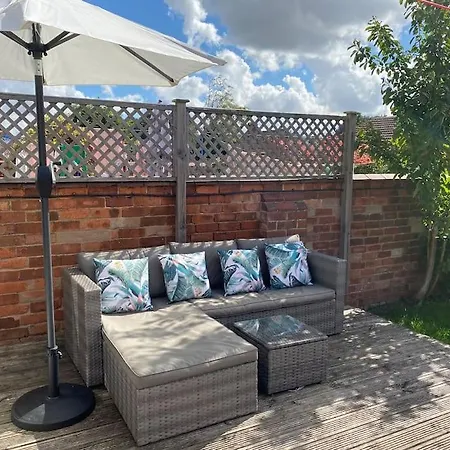 Spacious Victorian Townhouse With Cathedral Views * Lincoln