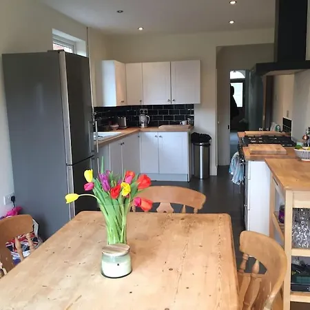 Holiday home Spacious Victorian Townhouse With Cathedral Views *