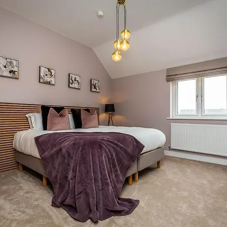 The Elms, Ashlin Farm Barns Holiday home *