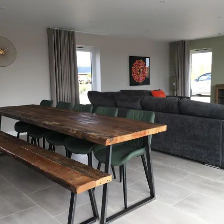 Chestnut House, Ashlin Farm Barns Holiday home