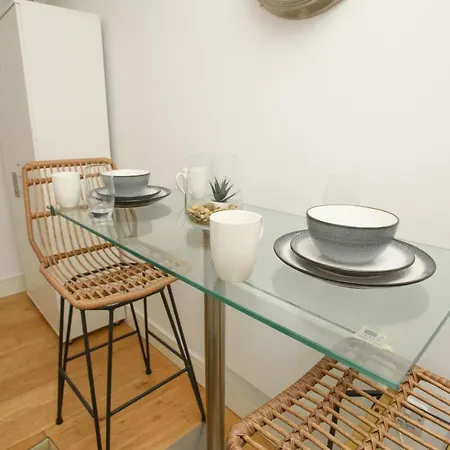 Pass The Keys Centrally Located Holiday home