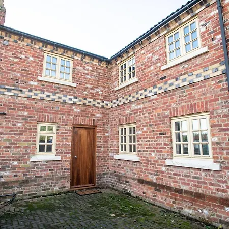 Pass The Keys Family In The Countryside Lincoln