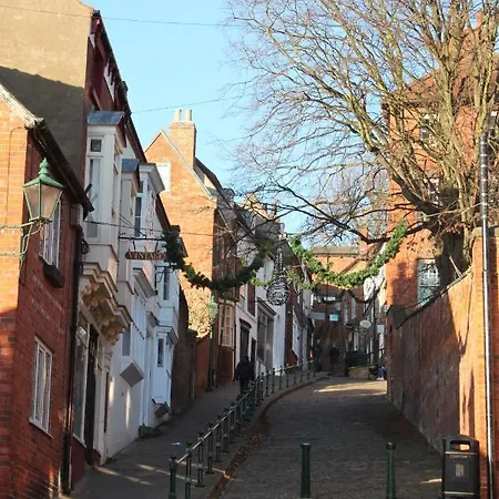 4 Danes - Perfect Location Holiday home Lincoln
