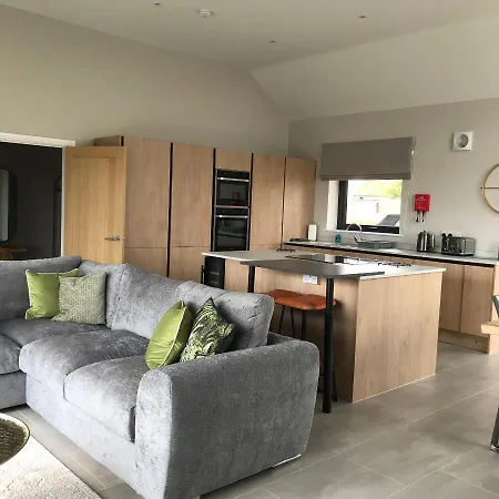 Dragonfly Cottage, Ashlin Farm Barns Lincoln