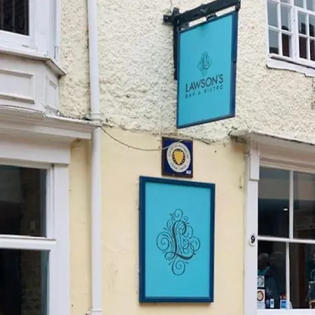 16 St Martins Near To Steep Hill