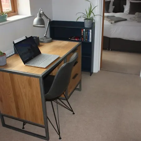 16 St Martins Near To Steep Hill * Lincoln