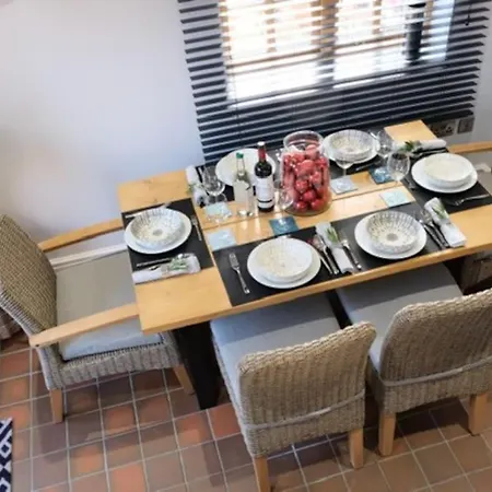 16 St Martins Near To Steep Hill * Lincoln