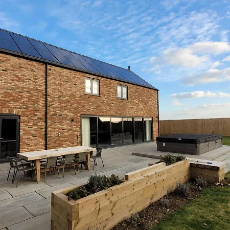 Holiday home Walnut House, Ashlin Farm Barns