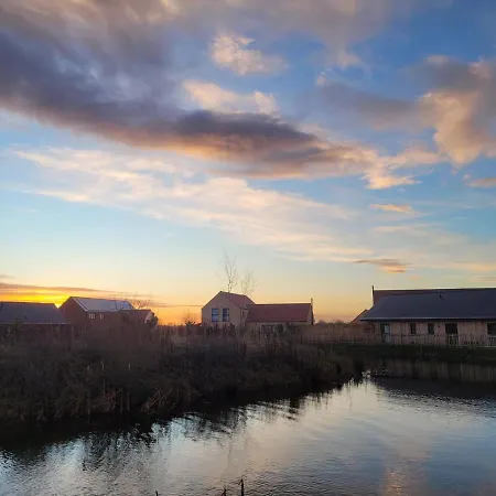 Walnut House, Ashlin Farm Barns Holiday home *