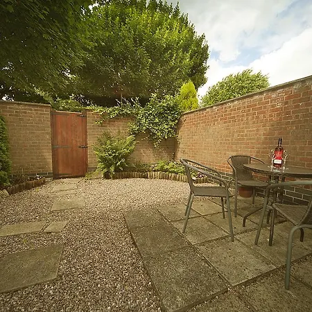 Grayz Townhouse - Free Onsite Parking For 2 Cars * Lincoln