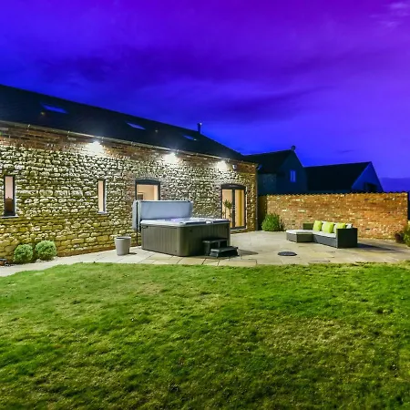 Hayloft Lincoln