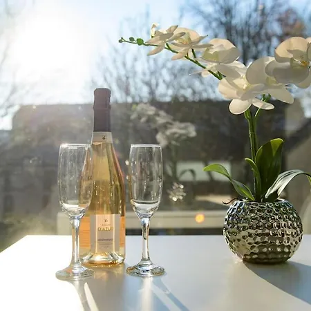 The Imp's Pad - Off Steep Hill - Private Parking Holiday home Lincoln