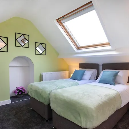 * Parking * Smart Tv * Sleeps Up To 7 * Fast Wi-fi Holiday home Lincoln