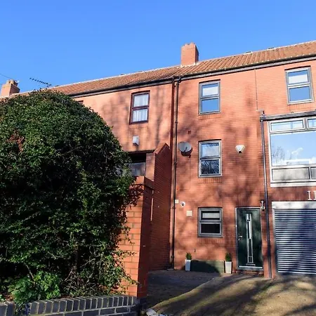 The Imp's Pad - Off Steep Hill - Private Parking Holiday home Lincoln