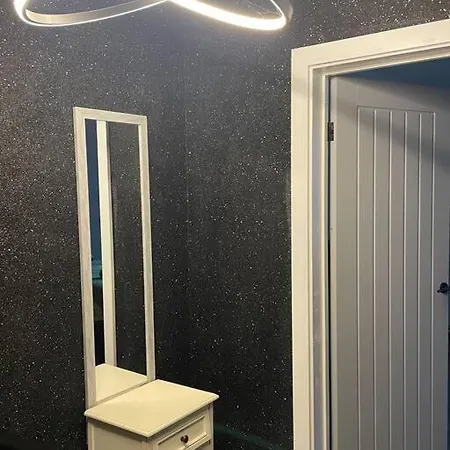 Area Terraced House With Private Hot Tub Holiday home Lincoln