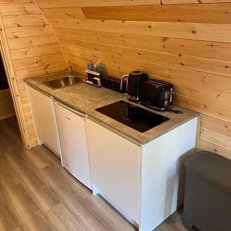 Apartment The Man, Eco-friendly Cabin In The Lincolnshire Countryside With Heating And Hot Water Lincoln