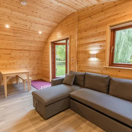 Apartment The Man, Eco-friendly Cabin In The Lincolnshire Countryside With Heating And Hot Water Lincoln