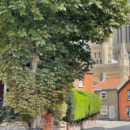 Castle View House
