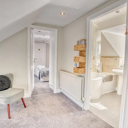 Holiday home Pass The Keys Cosy Hideaway In The Countryside *
