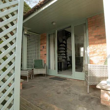 Holiday home Pass The Keys Cosy Hideaway In The Countryside