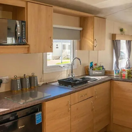 Tattershall Lakes Private Hot Tub - Sleeps 6 * Lincoln