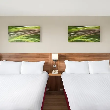 By Ihg Lincoln