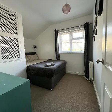 Cosy Four Miles From Centre Lincoln