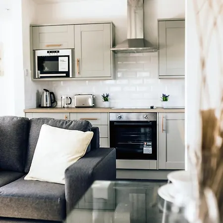 Hideaway By Liv Retreats 3*