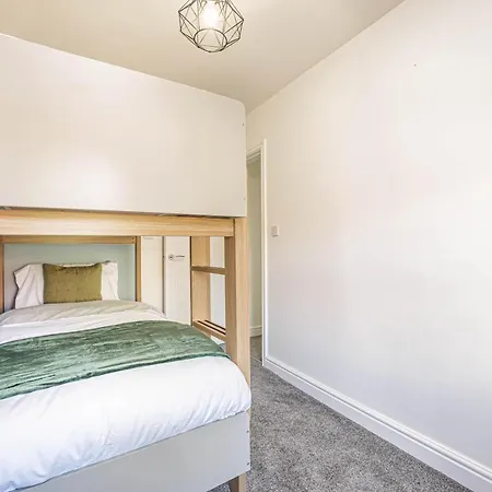 Holiday home Charming 3-bedroom In Historic Ideal For Families