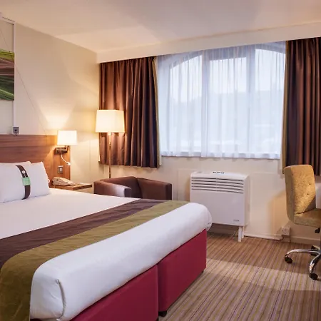 By Ihg 4* Lincoln