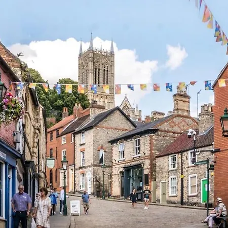 Minster - Cathedral Quarter With Permit Parking Lincoln