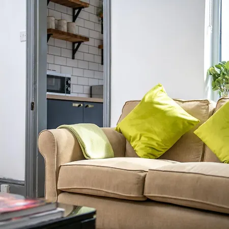 Lincoln House Close To City And University! *