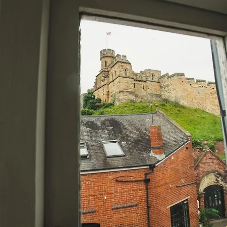 Pass The Keys Historic House With Cathedral Views Lincoln
