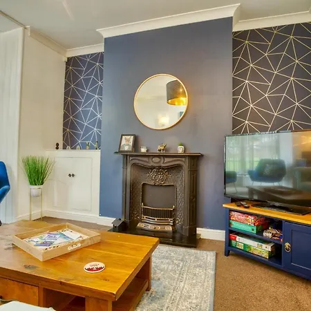 Apartment Pass The Keys 2 Bed Flat In Old School House
