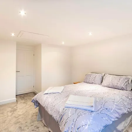 Newly Renovated Rural In North Scarle Holiday home *
