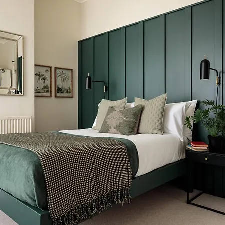 Brayford House Carholme Road 3*