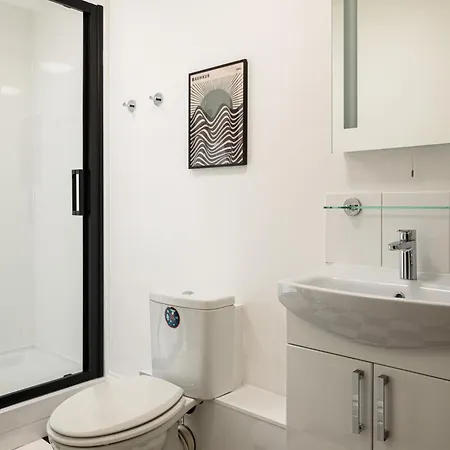 Brayford House Carholme Road 3*